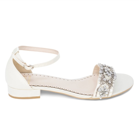 KATE WHITECOMB Embellished Pearl Rhinestone Wedding Flats Aerin Ivory - Picture 4 of 7